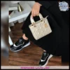 شنطة ديور لون بيج