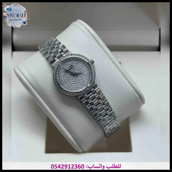 ساعة ادمر نسائية فضية
