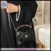 شنطة شانيل سوداء لامعة