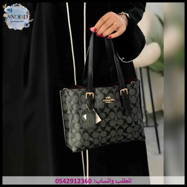 شنطة كوتش سوداء وسط