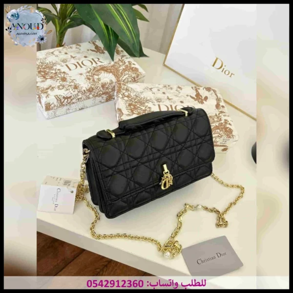 شنطة ديور سوداء مستطيله