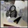 شنطة dior أبيض وأسود