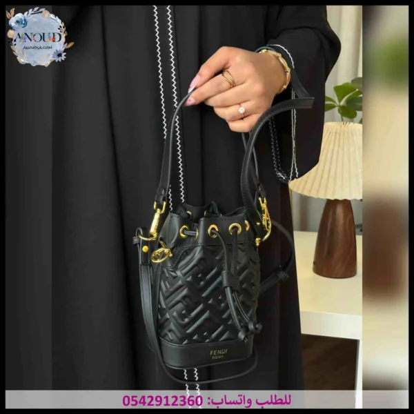 شنطة فندي نسائي سوداء