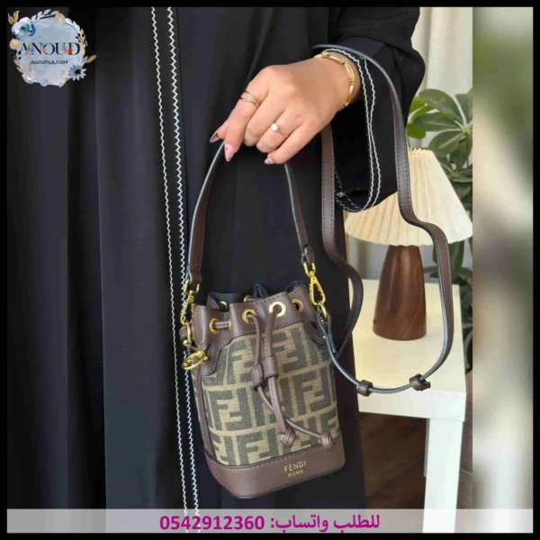 شنطة فندي الدلو