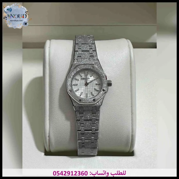 ساعة ادمر فضية نسائية