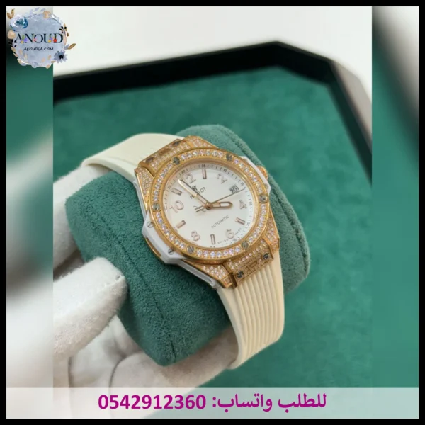 ساعة هوبلت نسائية أبيض