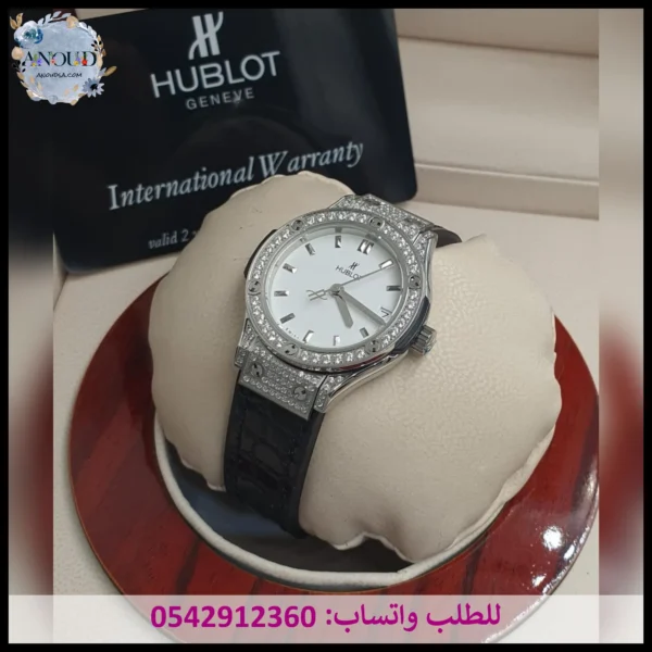 ساعة هوبلت سوداء نسائية
